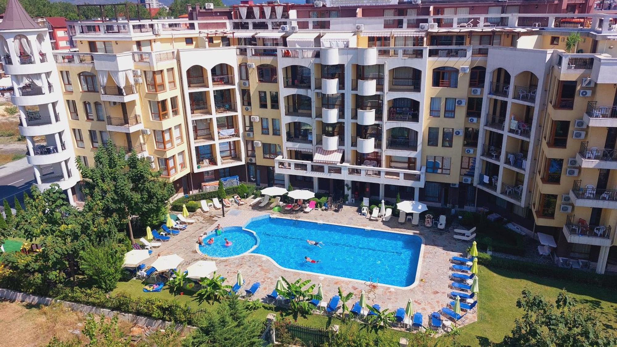 Diamond Palace ซันนีบีช ภายนอก รูปภาพ